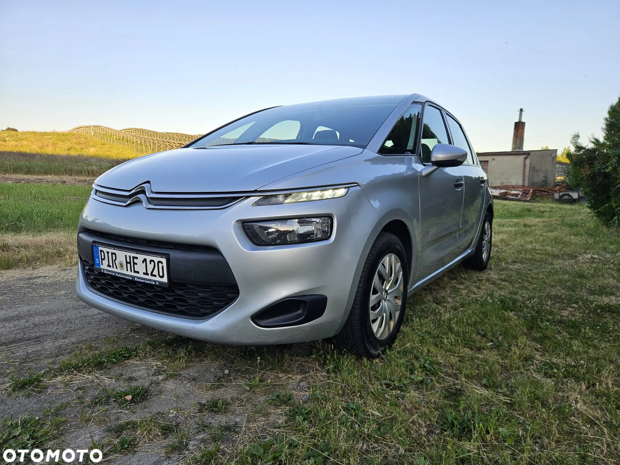 Citroën C4 Picasso 1.2 PureTech Attraction - 28