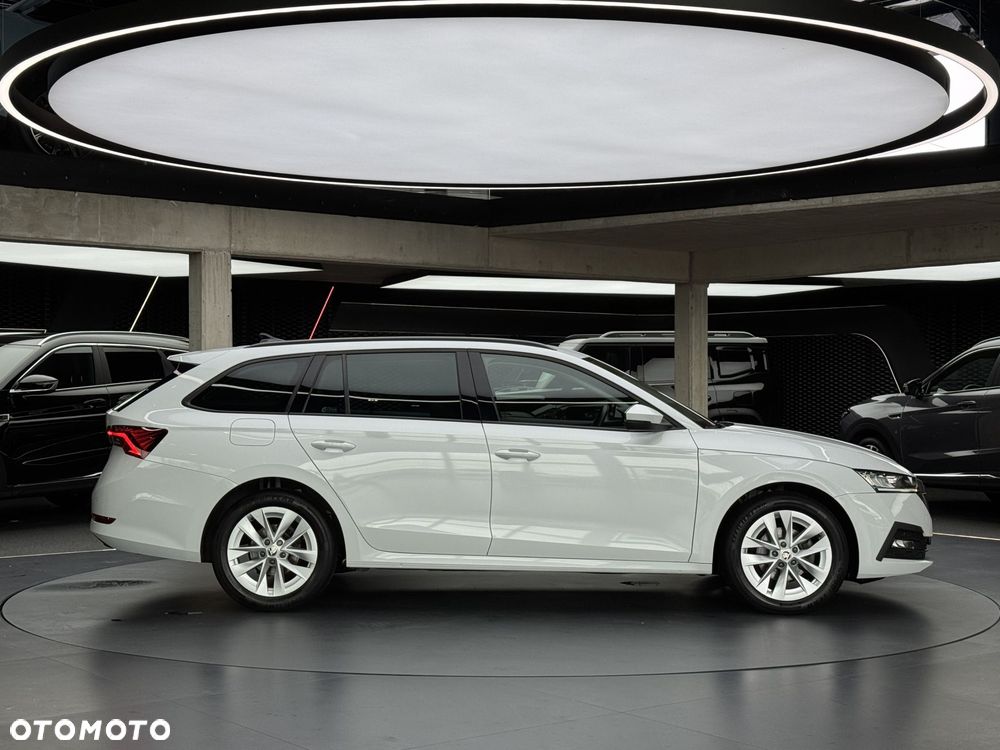 Skoda Octavia 2.0 TDI Ambition DSG - 7