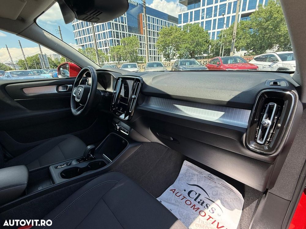 Volvo XC 40 - 24