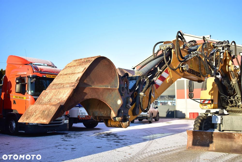 Liebherr A 914 Compact /16.5T. / Ramię 3x łamane/ Bez AdBlue/ Kamera/ Sprowadzona z Niemiec/ Stan wzorowy ! - 21