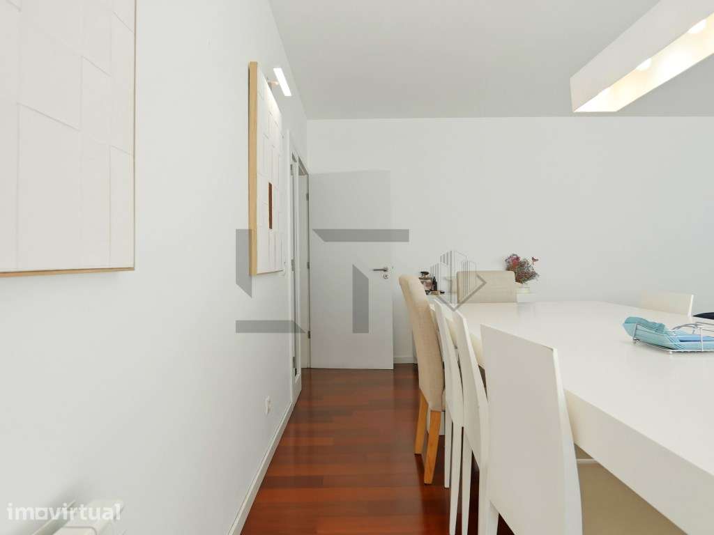 Incomparável Apartamento T3 Mobilado com Garagem, para Arrendamento... - Grande imagem: 5/30