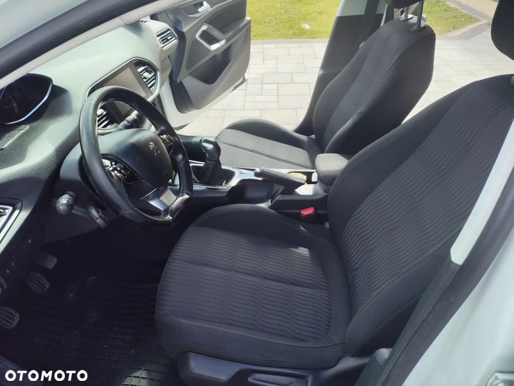 Peugeot 308 1.6 BlueHDi Access S&S - 10