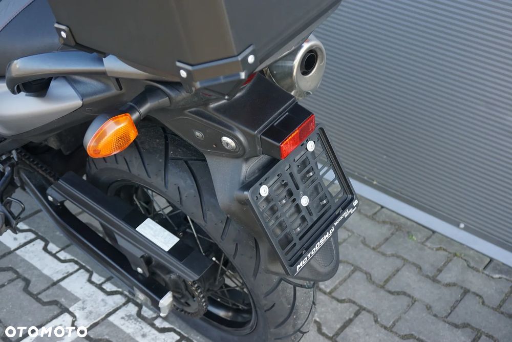 Suzuki V-STROM - 15