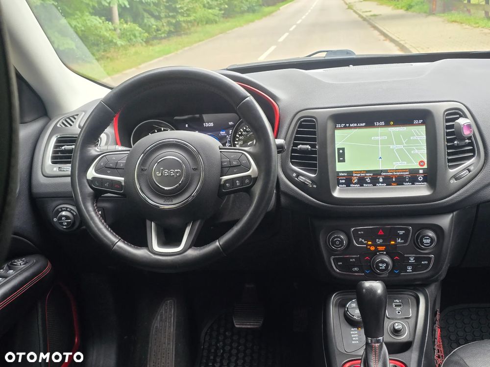 Jeep Compass 2.0 MJD Trailhawk 4WD S&S - 26