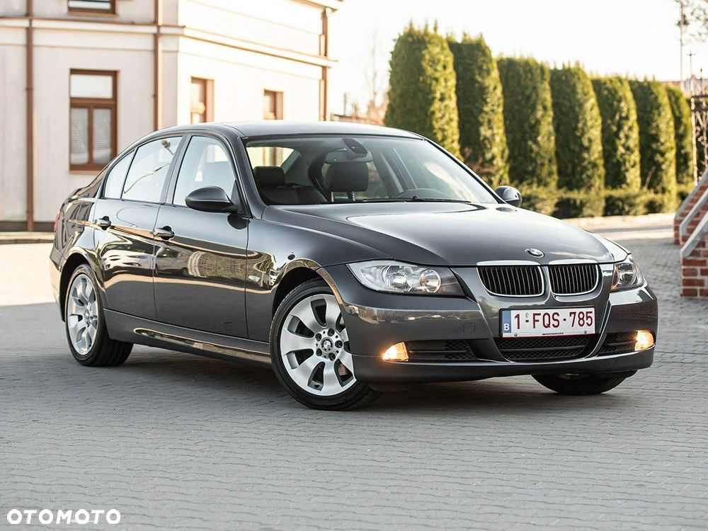 BMW Seria 3 320d - 19