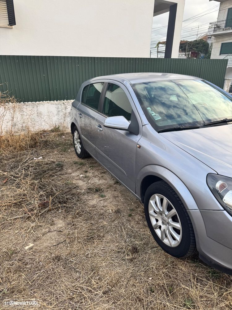 Opel Astra 1.4 Cosmo - 4