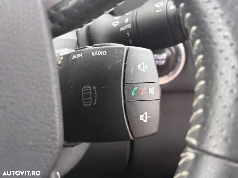 Renault Scenic - 16