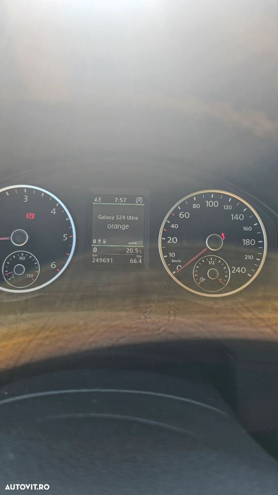 VOLKSWAGEN Tiguan 2013 — imagine 8