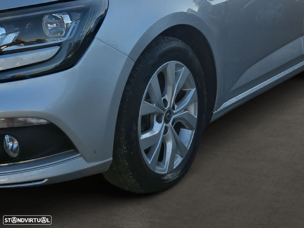 Renault Mégane 1.5 Blue dCi Limited - 6