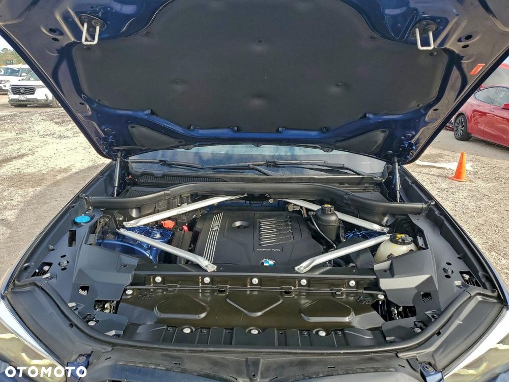 BMW X5 xDrive40i sport - 12