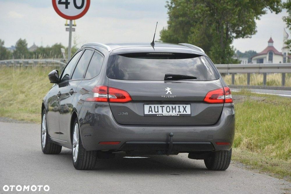 Peugeot 308 - 5