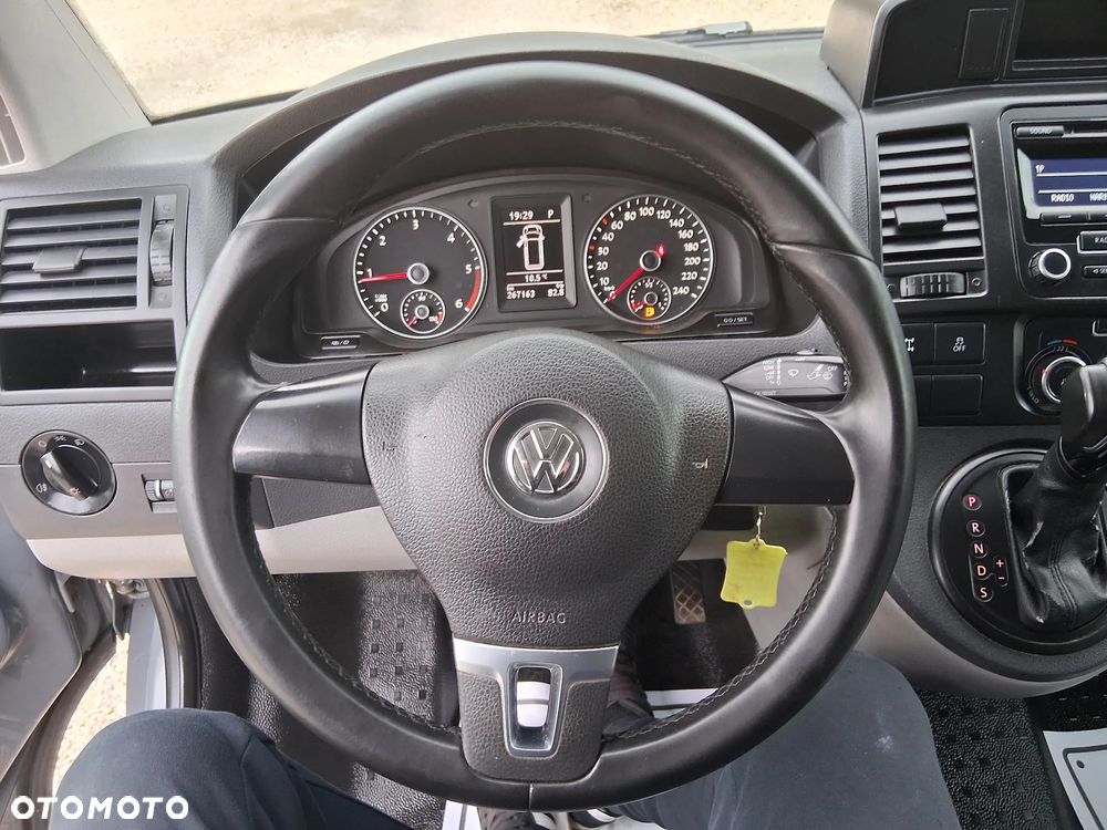 Volkswagen Transporter DSG - 23