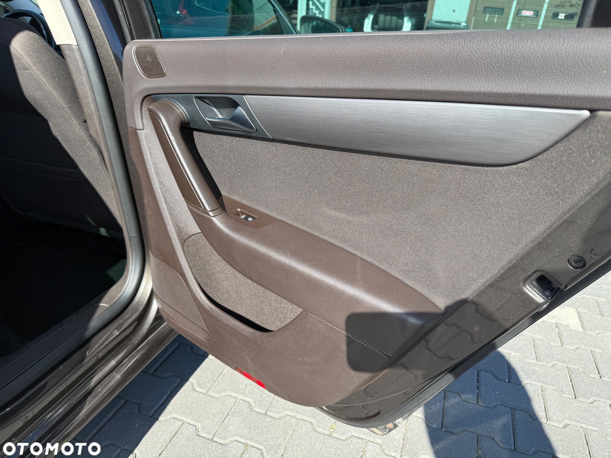 Volkswagen Passat 2.0 TDI Comfortline DSG - 16