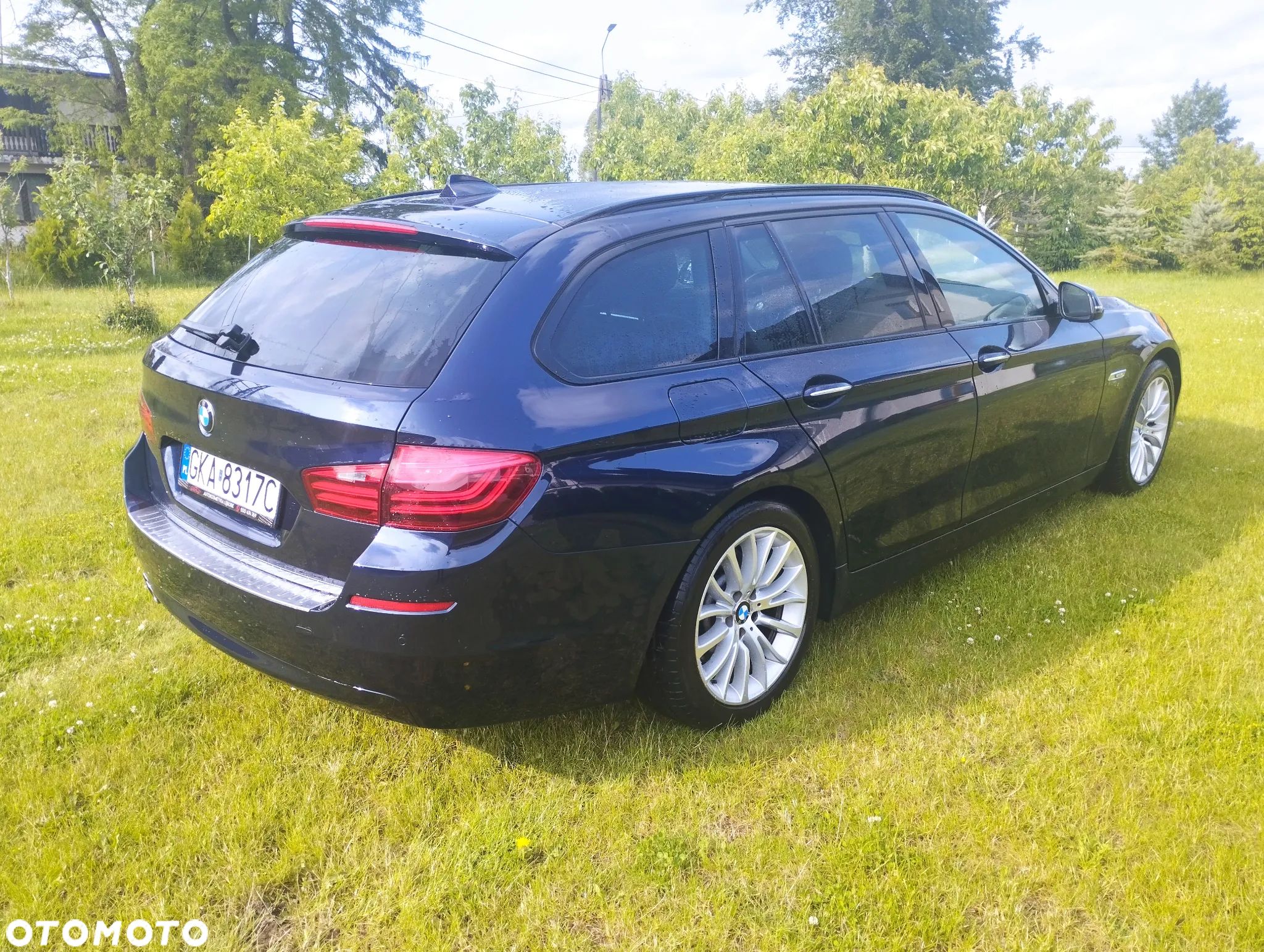 BMW Seria 5 520d Touring Luxury Line - 1