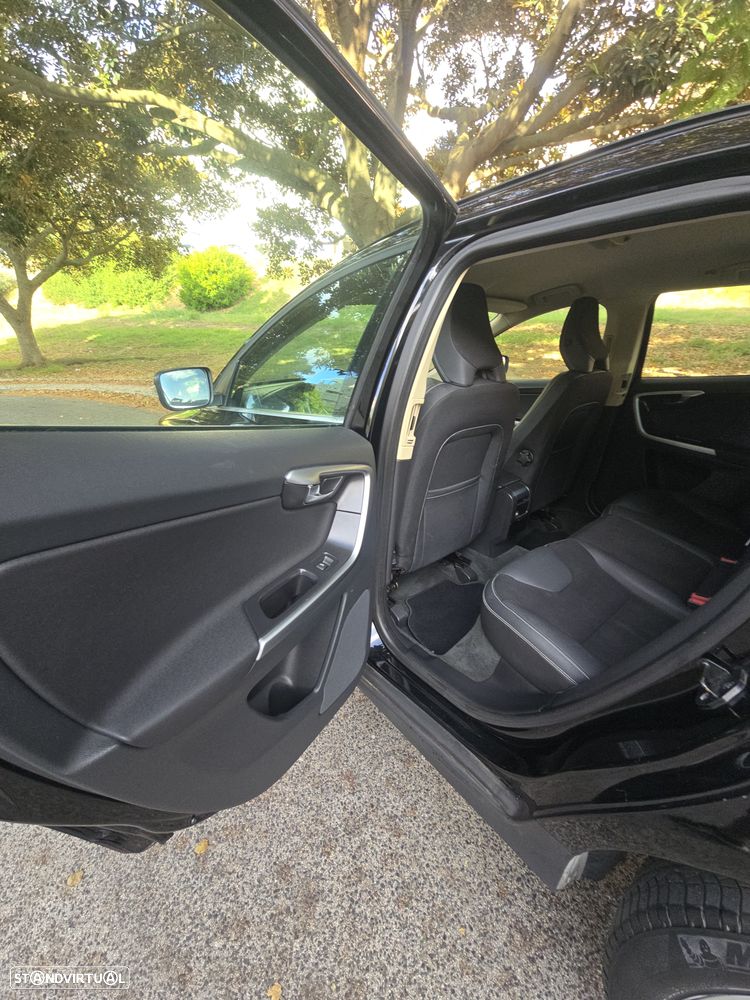 Volvo XC 60 2.0 D3 Drive Momentum Start/Stop - 20