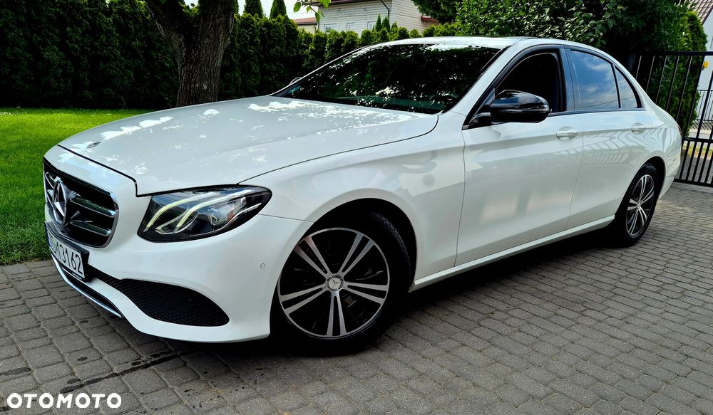 Mercedes-Benz Klasa E - 28