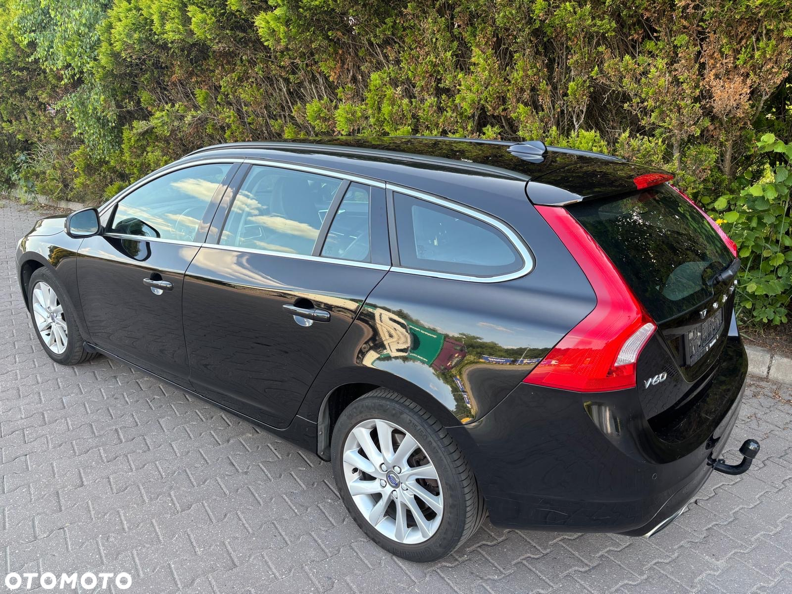 Volvo V60 D4 Drive-E Dynamic Edition (Momentum) - 4