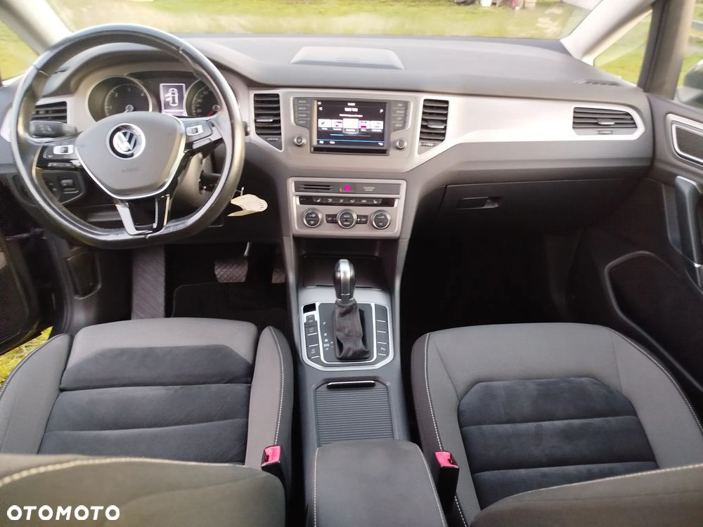 Volkswagen Golf Sportsvan - 14
