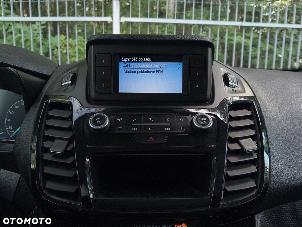 Ford Tourneo Connect Grand - 17