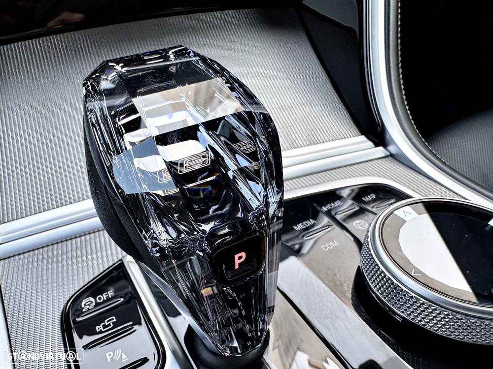 BMW M850i xDrive - 21