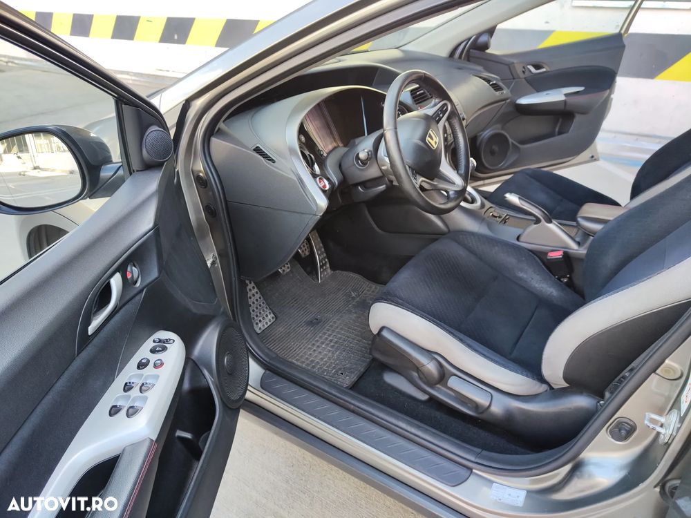 Honda Civic 1.8i-VTEC Comfort - 12