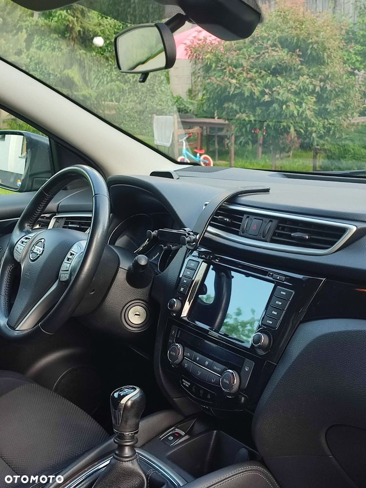 Nissan Qashqai 1.2 DIG-T N-Connecta EU6 - 4
