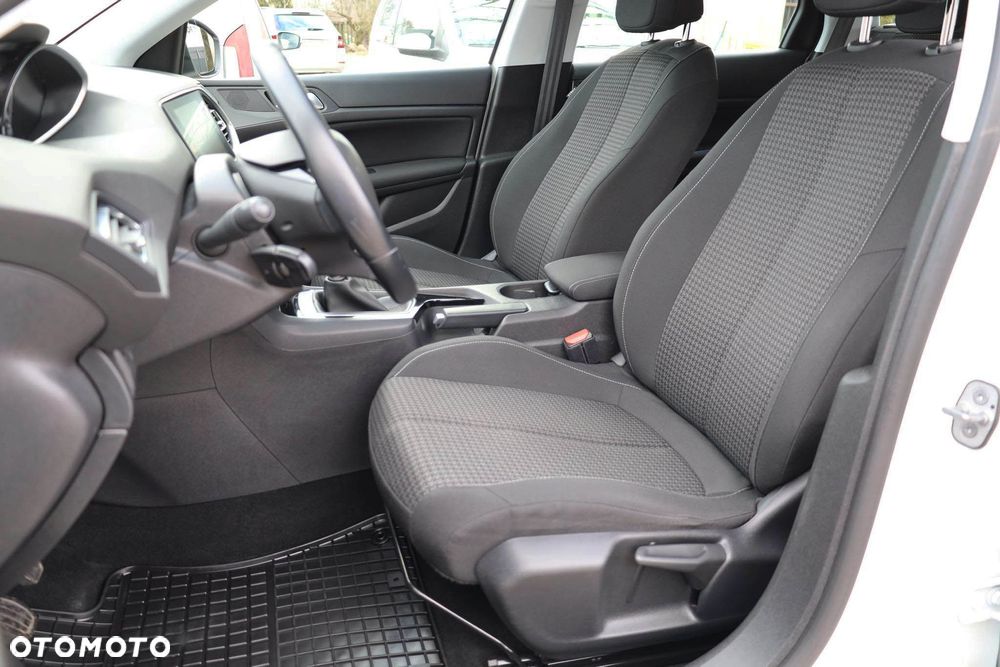 Peugeot 308 1.5 BlueHDi Active S&S - 28