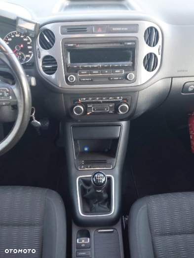 Volkswagen Tiguan - 9