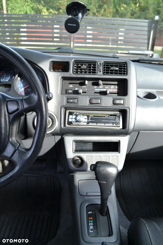 Toyota RAV4 2.0 Fun - 21