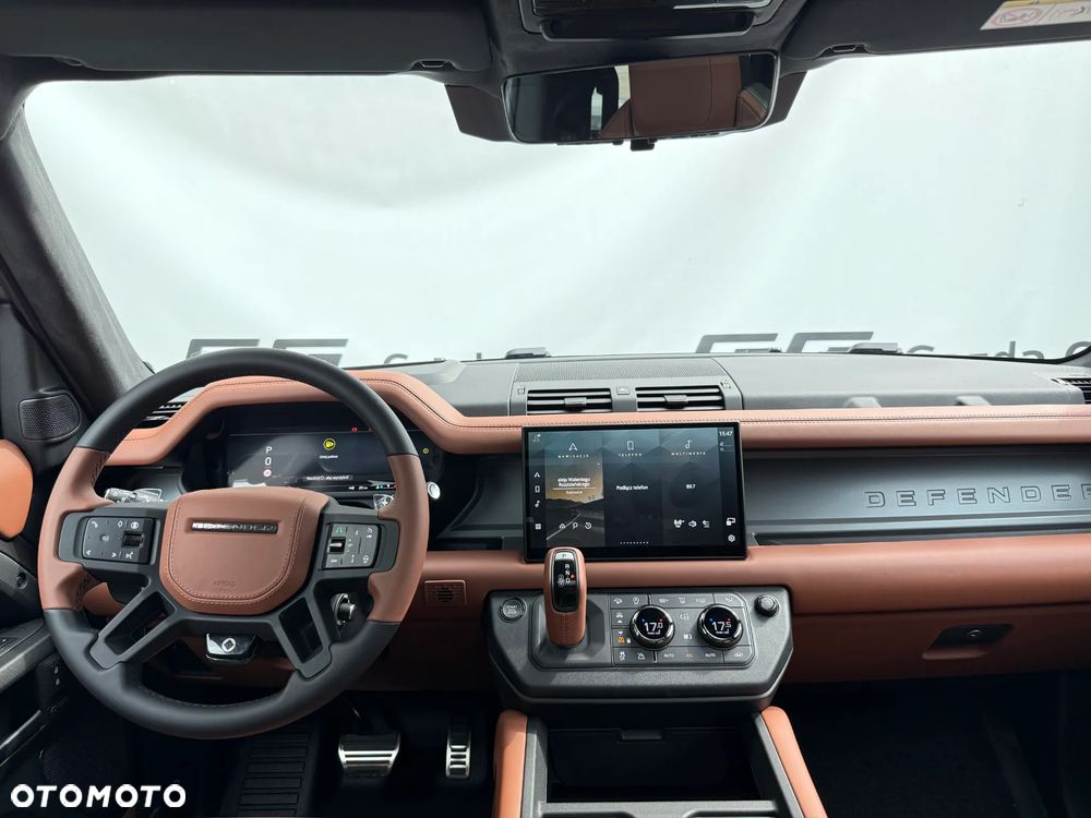 Land Rover Defender 110 P635 OCTA - 6