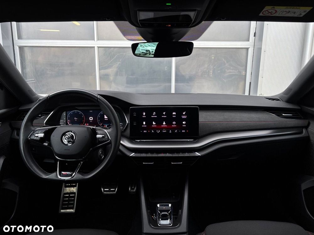 Skoda Octavia 2.0 TSI RS DSG - 8
