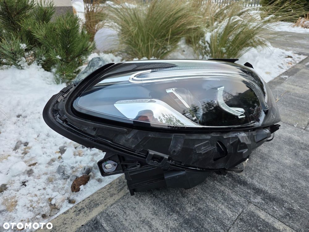 mercedes b klasa w246 246 lift lampa prawa przód full led performance a2469066201 - 5