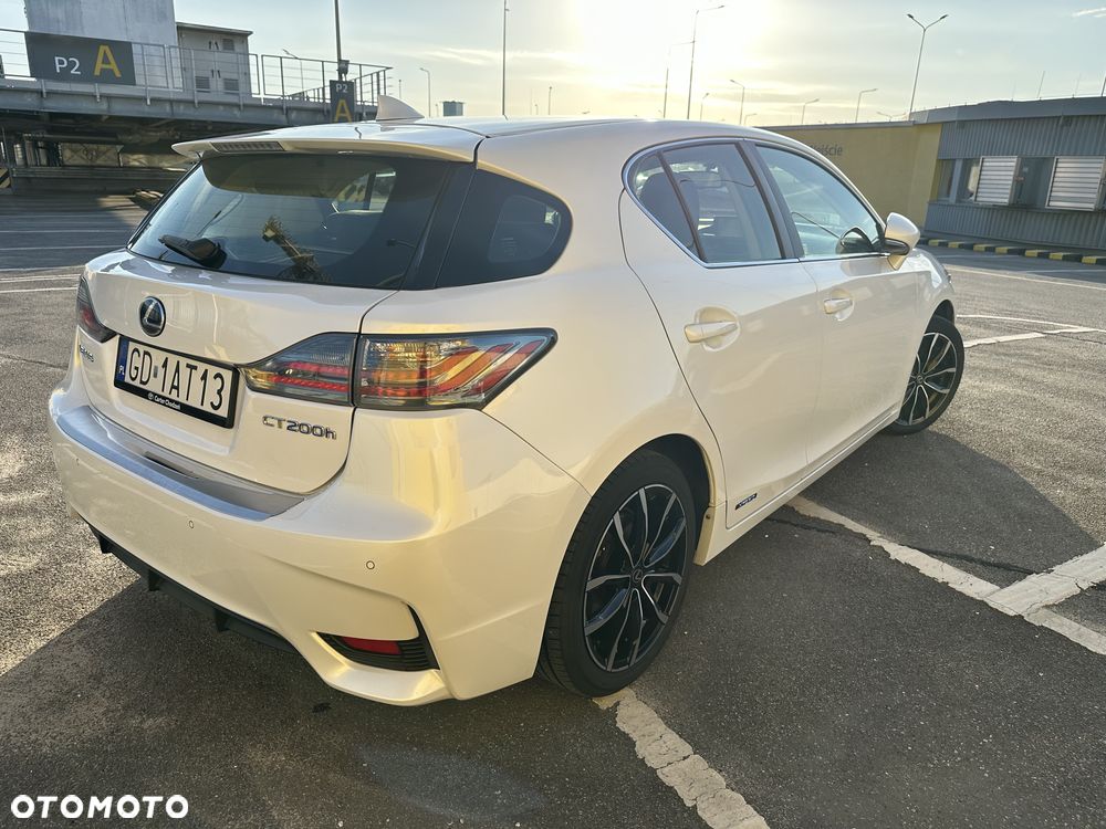 Lexus CT 200h Elegance - 8