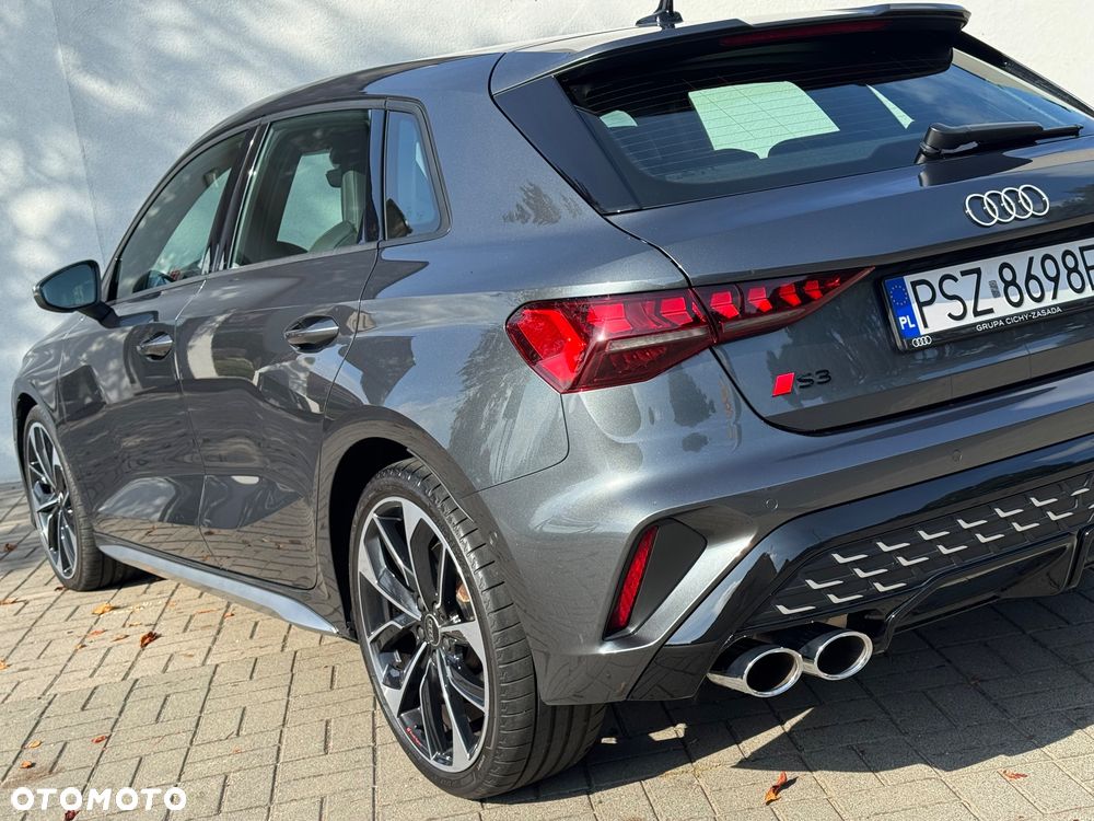 Audi S3 Sportback TFSI  quattro S tronic - 17