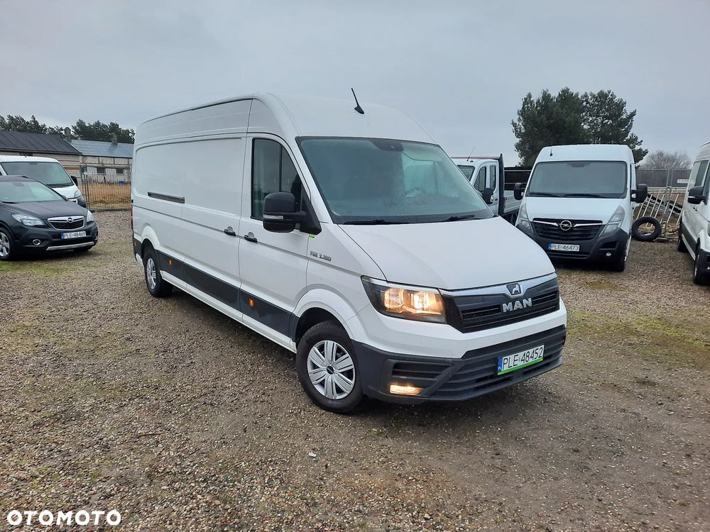 Volkswagen Crafter - 1