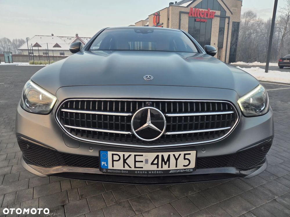 Mercedes-Benz Klasa E 300 d 4-Matic Exclusive - 8