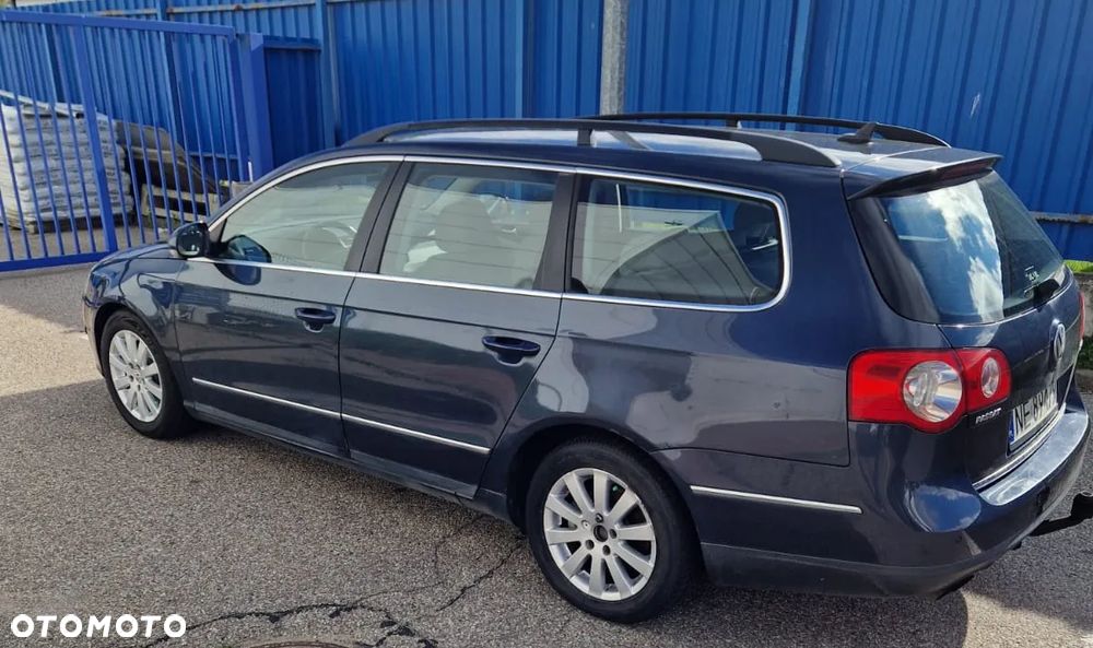 Volkswagen Passat 2.0 TDI Comfortline DSG - 5