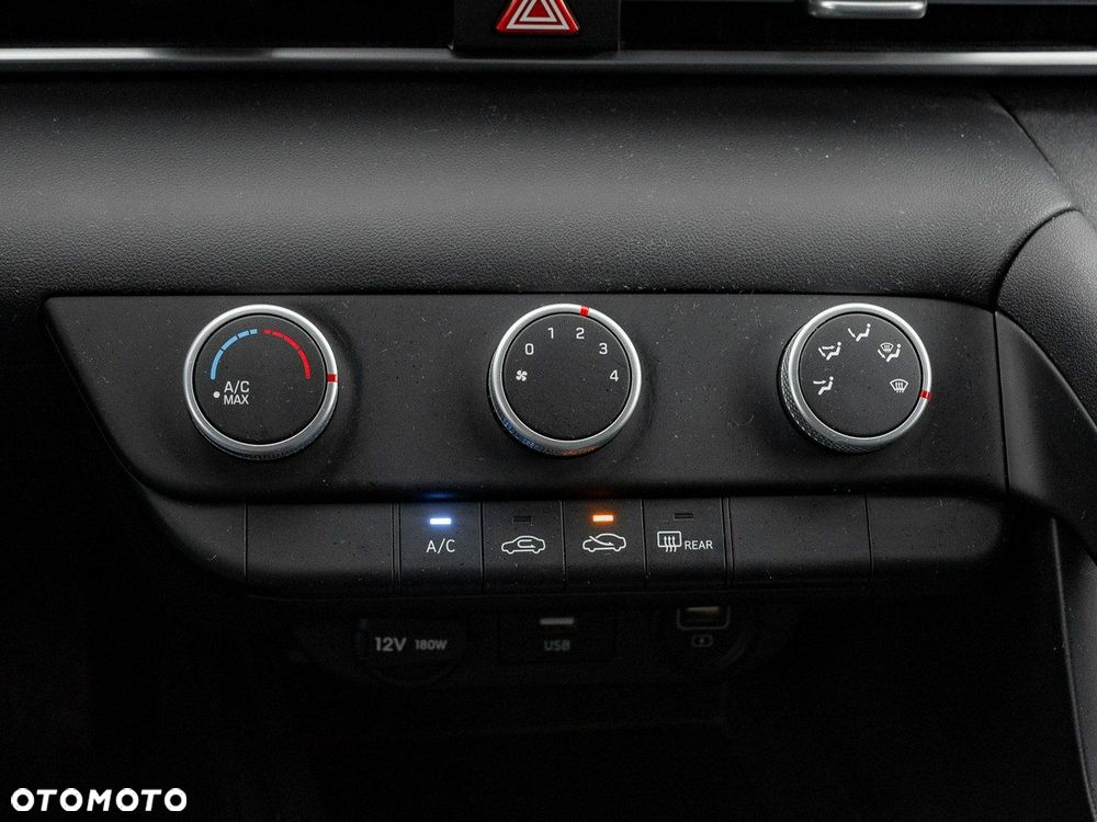 Hyundai Elantra 1.6 Modern - 18