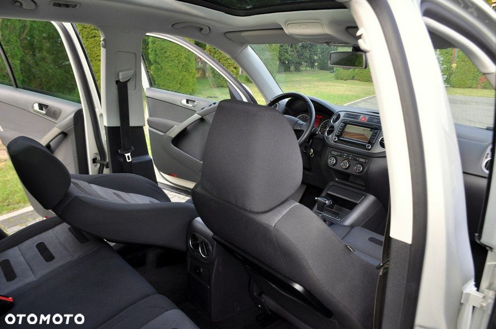 Volkswagen Tiguan - 23
