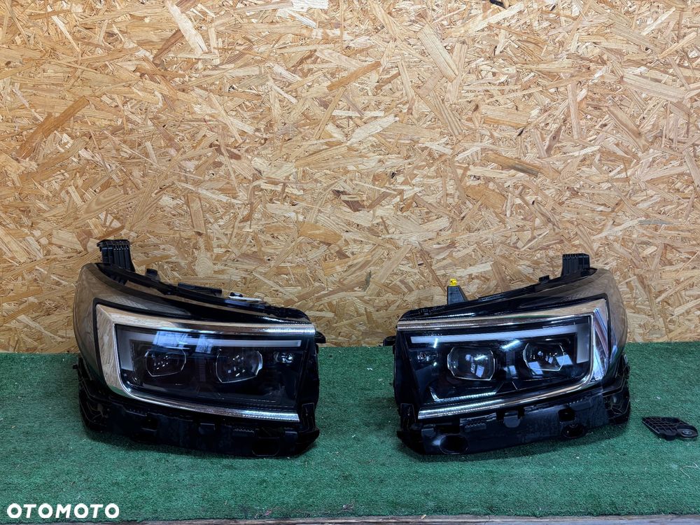 OPEL GRANDLAND X - lampa lewy przód, 9850139180 - 1