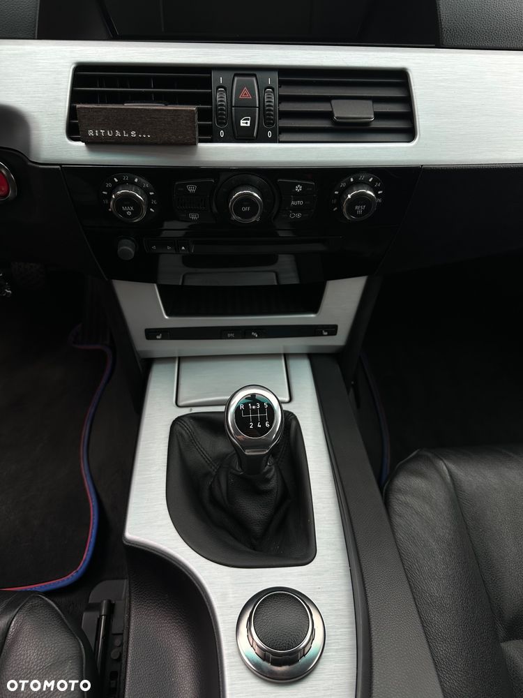 BMW Seria 5 - 11