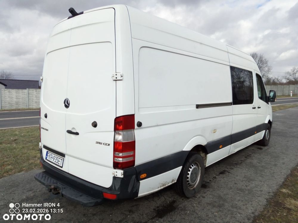 Mercedes-Benz Sprinter - 3