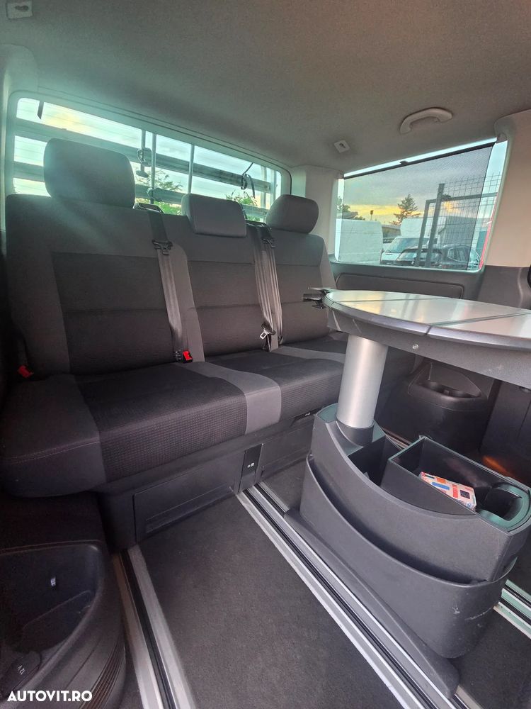 Volkswagen Multivan - 36
