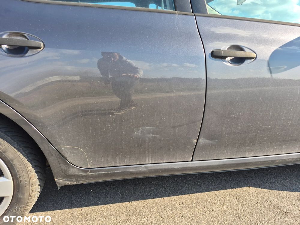 Toyota Auris 1.4 VVT-i Sol - 5