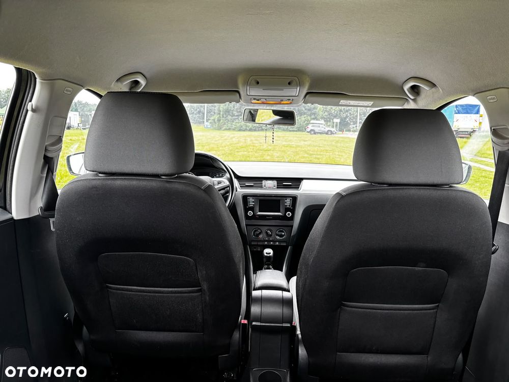 Skoda RAPID - 10