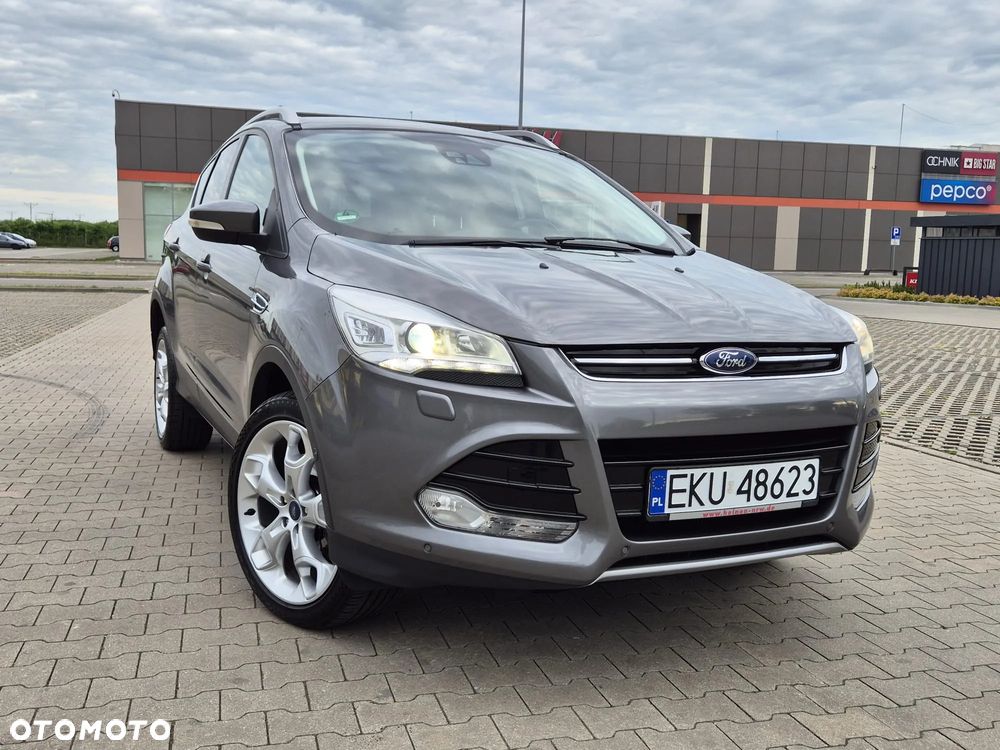 Ford Kuga 2.0 TDCi 4x4 Titanium - 4