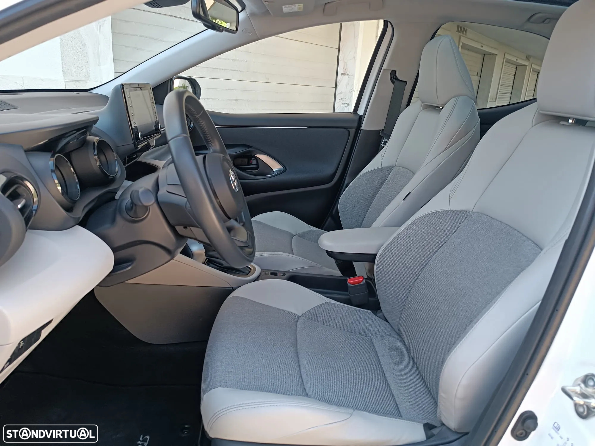 Toyota Yaris - 9