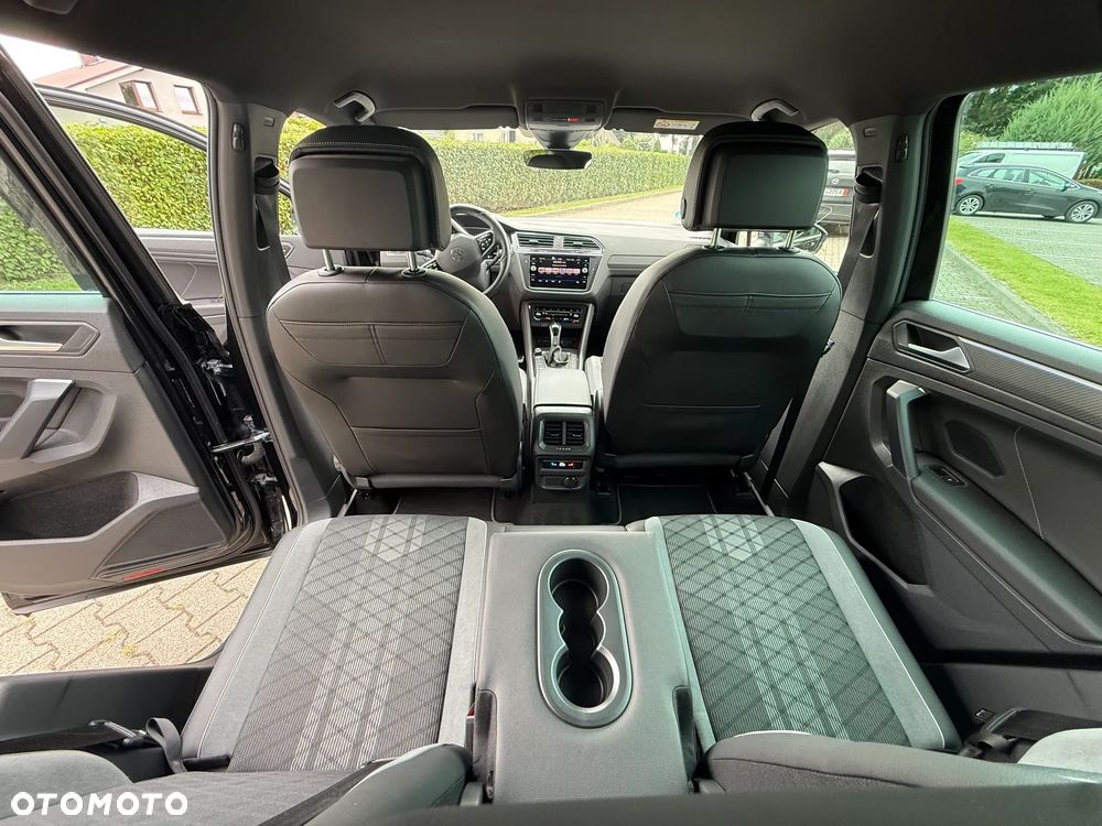 Volkswagen Tiguan 2.0 TDI SCR 4Mot R-Line DSG - 11