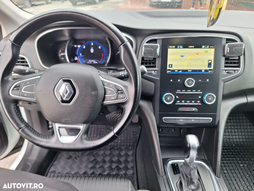 Renault Megane BLUE dCi EDC Limited - 10