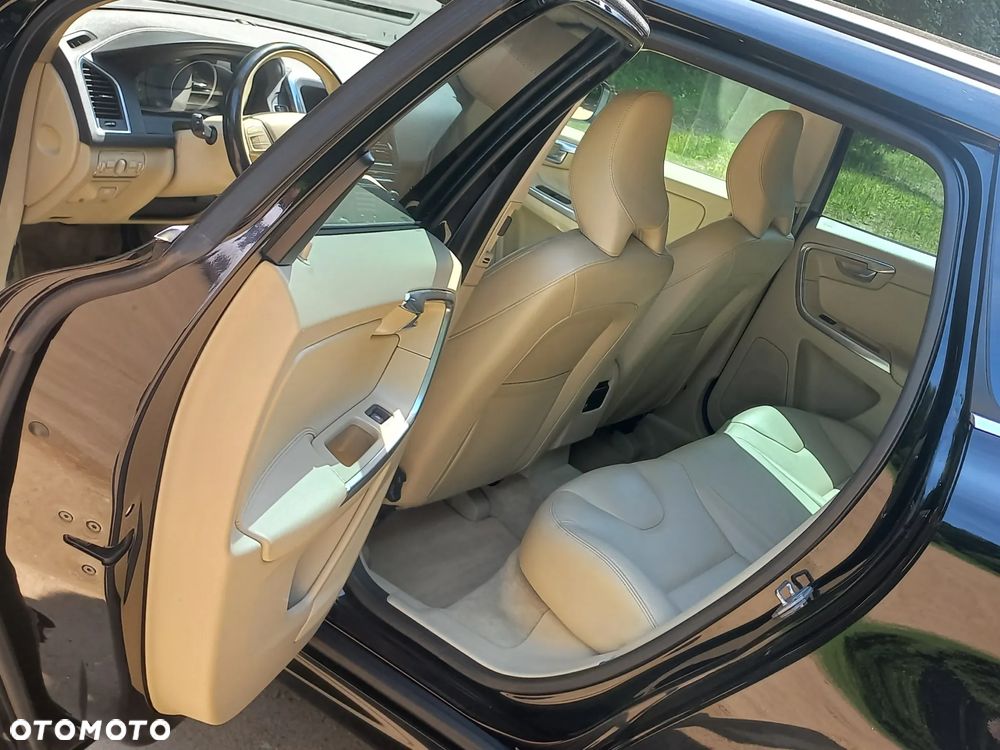 Volvo XC 60 D3 Drive-E Momentum - 14